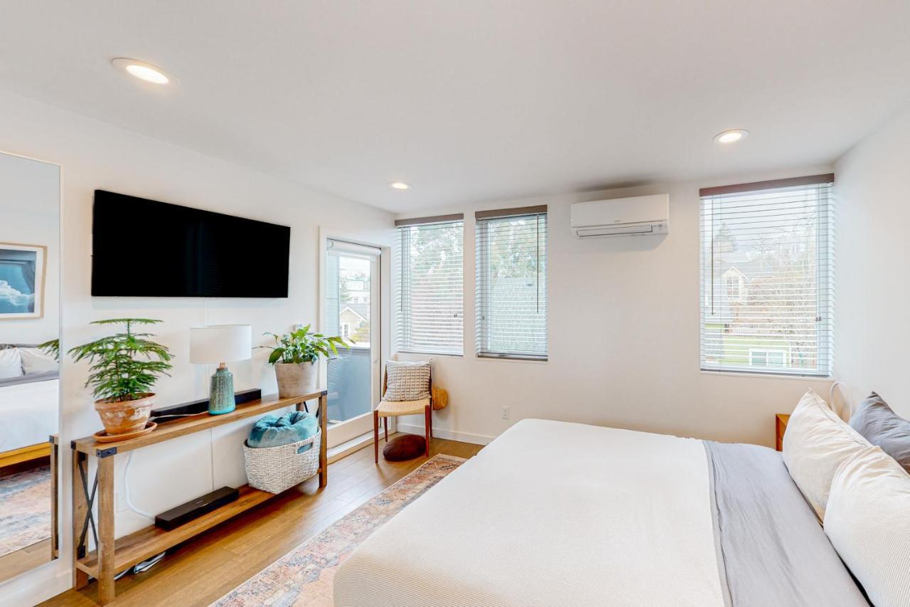 Northlake Nirvana Seattle Luaran gambar