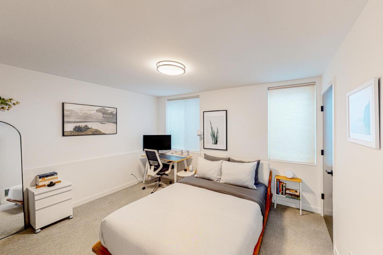 Northlake Nirvana Seattle Luaran gambar