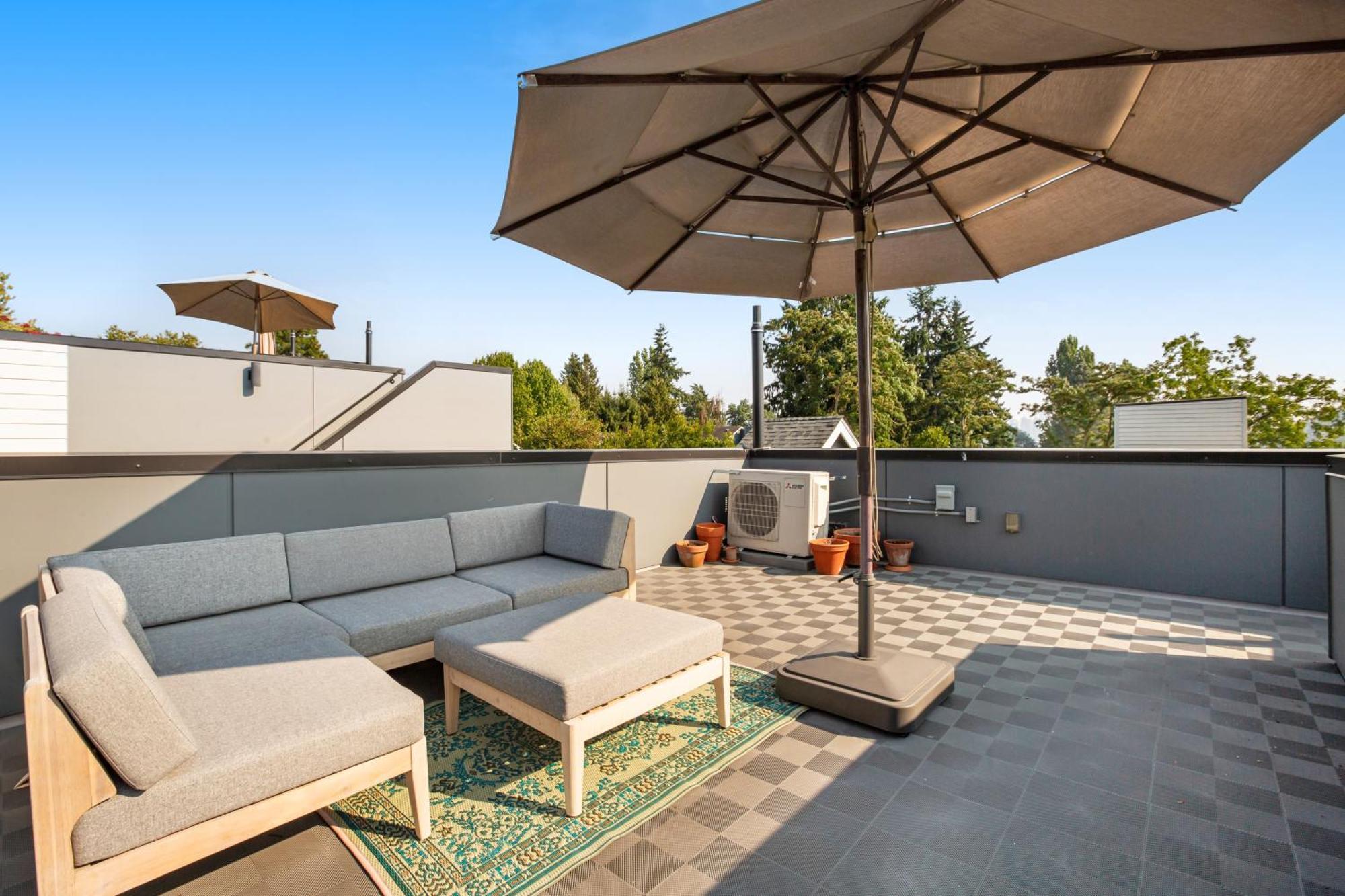 Northlake Nirvana Seattle Luaran gambar