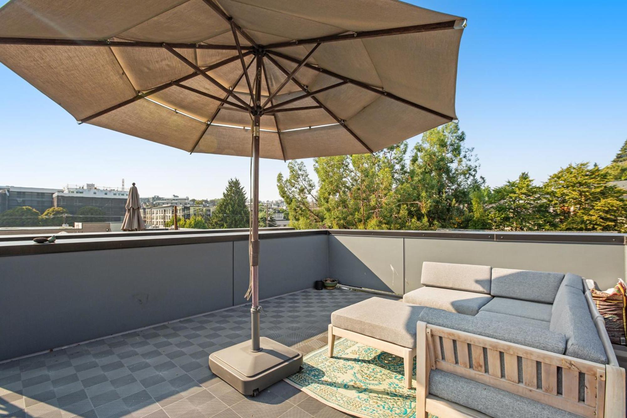 Northlake Nirvana Seattle Luaran gambar